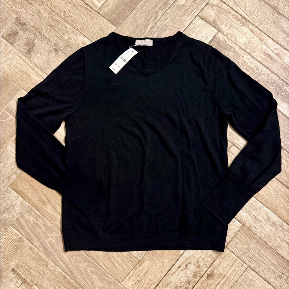****SOLD**** J. Crew 100% merino wool lightweight sweater- New with tag